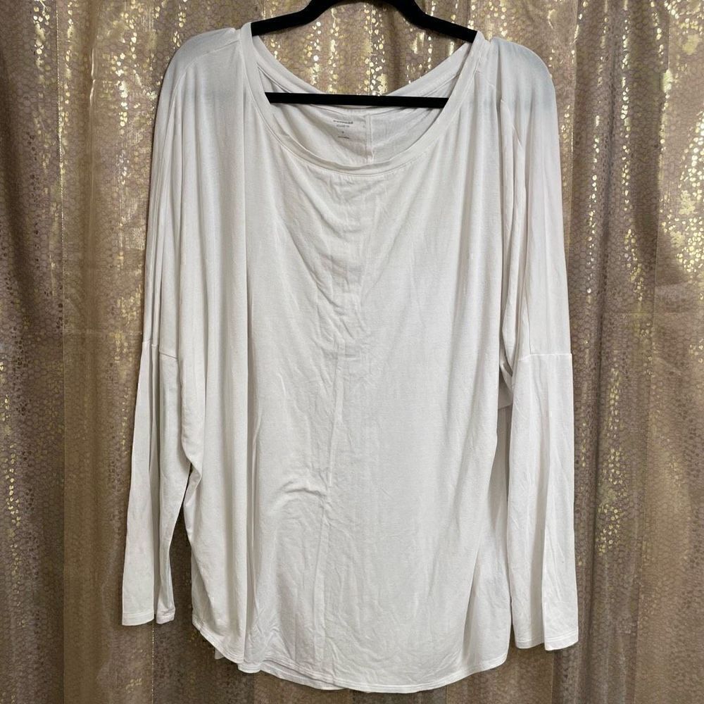 Express White Relaxed Rayon Long Sleeve T Shirt XL